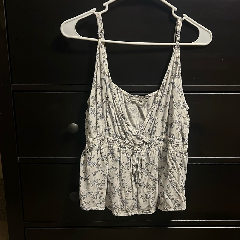 Ambercrombie and fitch baby doll top